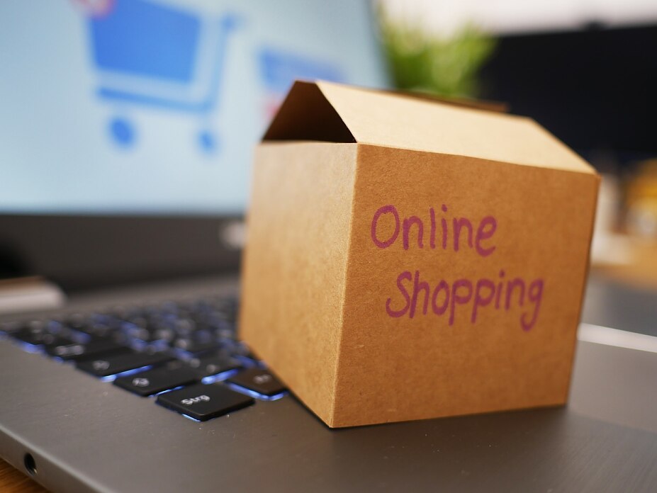 Schnäppchenjagd im Netz – mit den richtigen Tipps wird Online-Shopping nicht nur bequem, sondern auch günstig. Schnäppchenjagd im Netz – mit den richtigen Tipps wird Online-Shopping nicht nur bequem, sondern auch günstig.