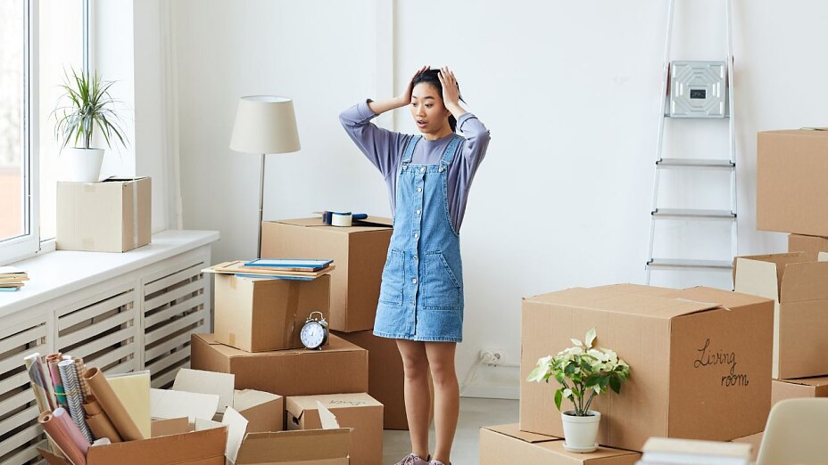 Ohne professionelle Umzugshelfer kann ein Umzug schnell überfordern Ohne professionelle Umzugshelfer kann ein Umzug schnell überfordern