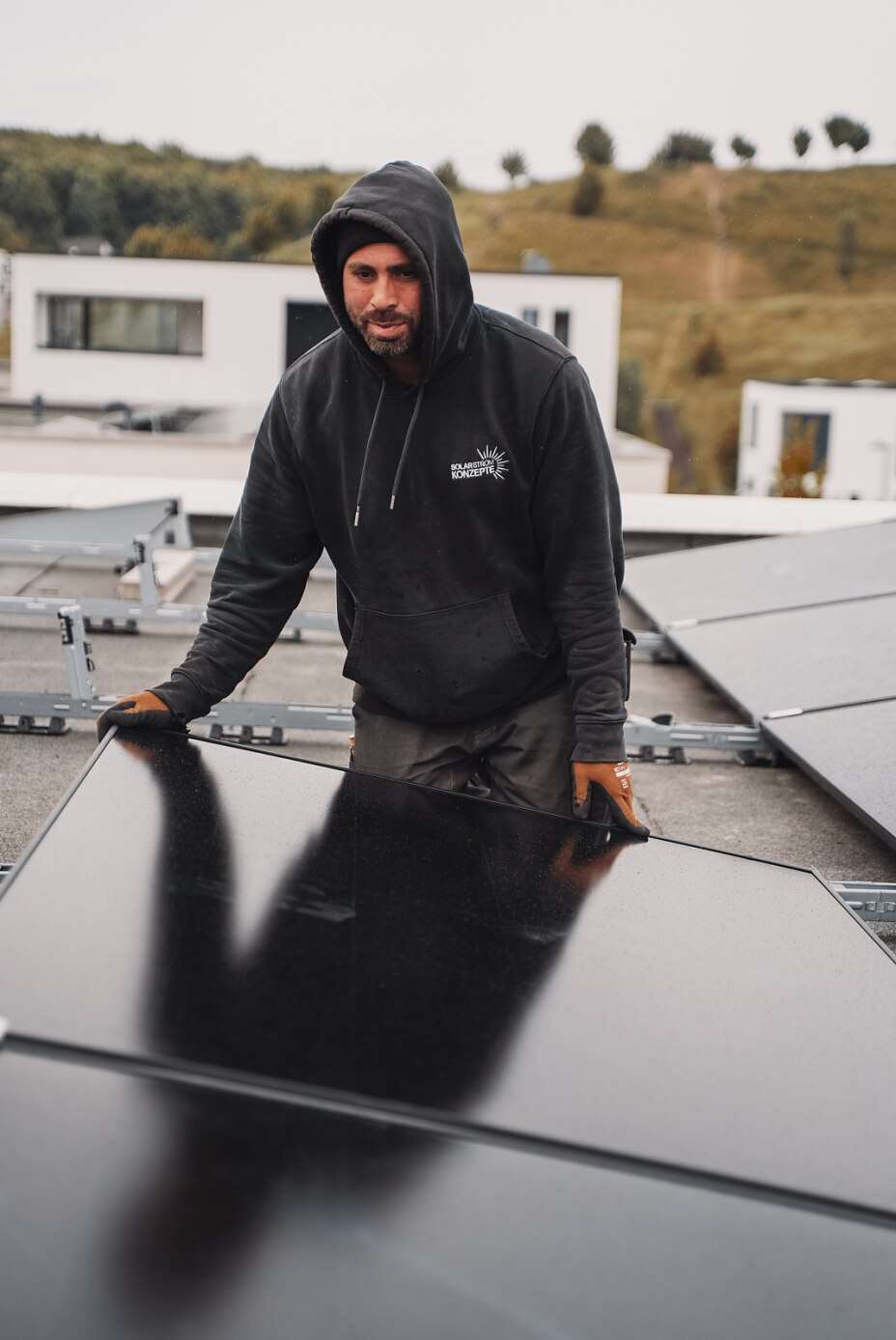 Dachdecker bei den Solarstrom Konzepten